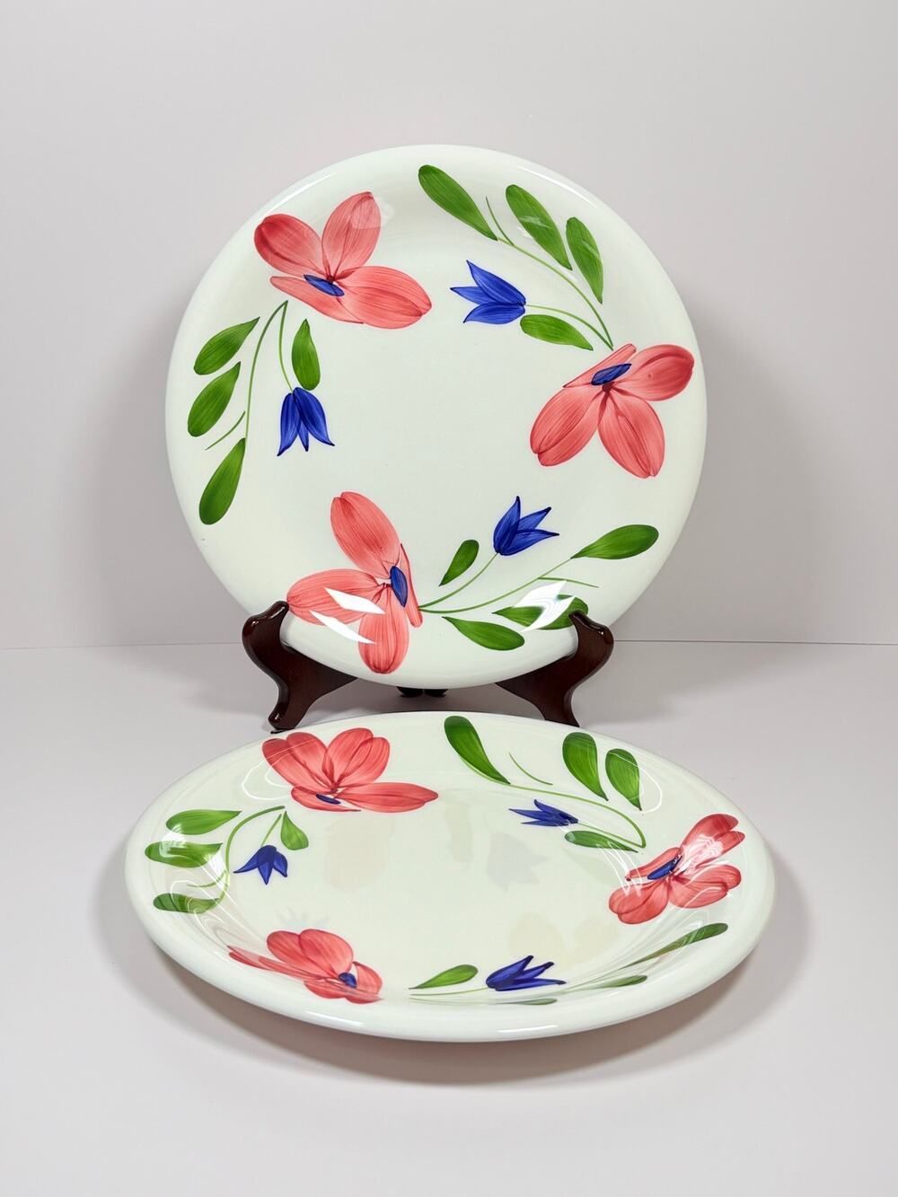 Vintage Maxam Dinner Plates ~ Set of 2